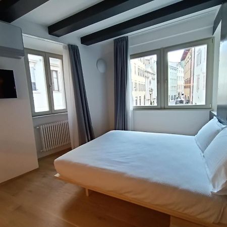 Le Meridiane City Rooms In Trento Eksteriør bilde