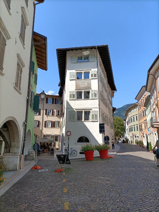 Le Meridiane City Rooms In Trento Eksteriør bilde