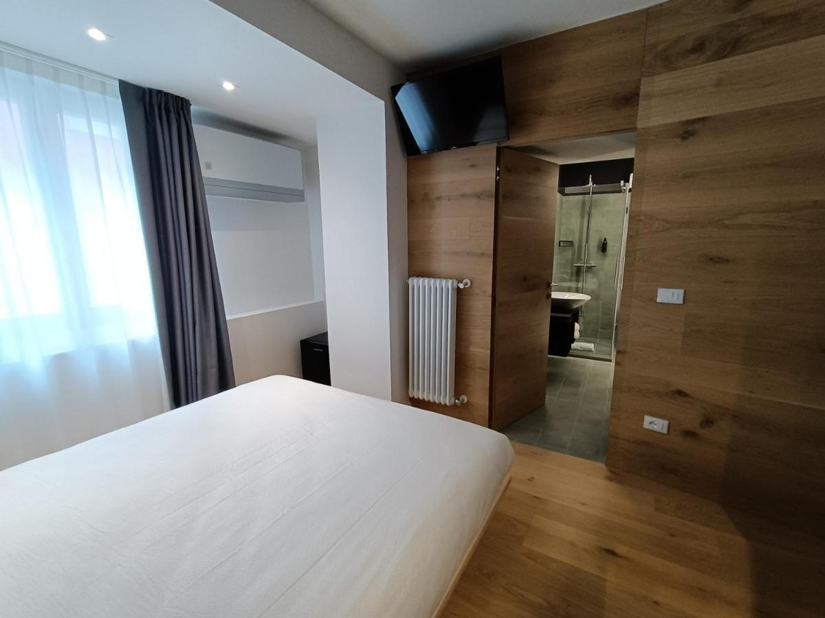 Le Meridiane City Rooms In Trento Eksteriør bilde