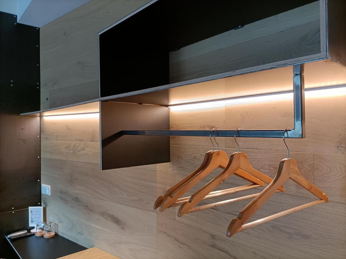 Le Meridiane City Rooms In Trento Eksteriør bilde