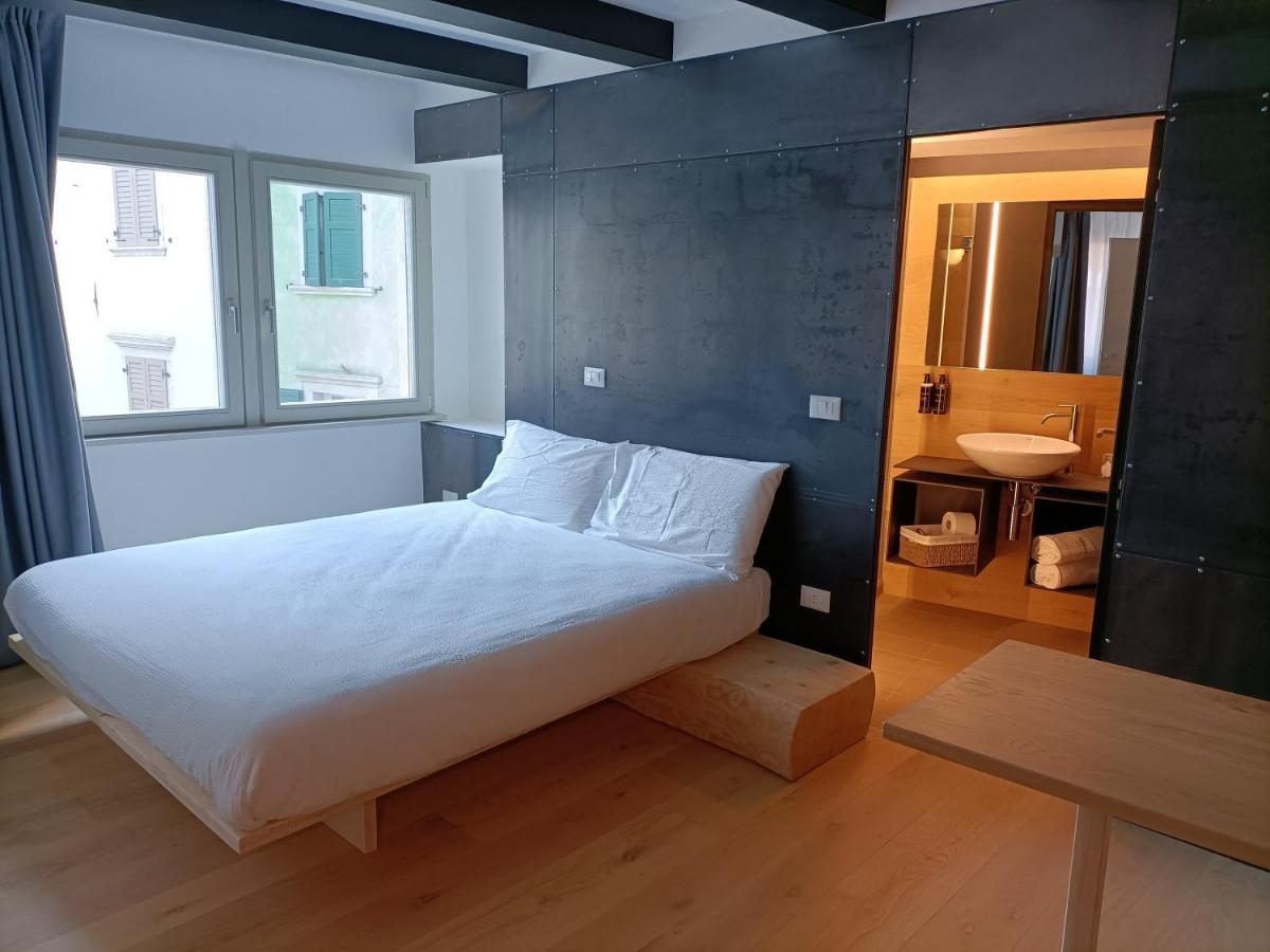Le Meridiane City Rooms In Trento Eksteriør bilde